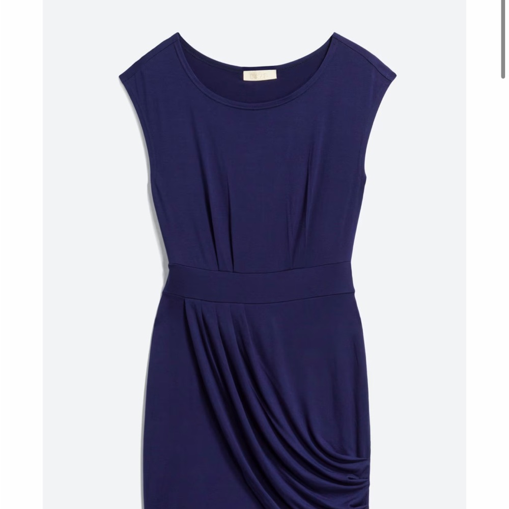 Chic Navy Midi Dress